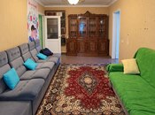 Satılır 3 otaqlı köhnə tikili 80 m², Elmlər Akademiyası m., photo 1 from 8