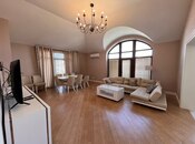 İcarəyə verilir 3 otaqlı yeni tikili 170 m², Nizami m., photo 1 from 8