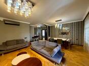 Satılır 4 otaqlı köhnə tikili 90 m², Bakıxanov q., photo 2 from 8