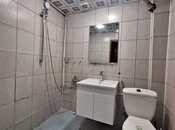 Продаётся 3-комн. вторичка 30 м², м. Иншаатчылар, photo 6 from 8
