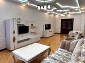 Сдаётся 3-комн. новостройка 140 м², м. 20 января, photo 1 from 8