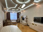 Сдаётся 3-комн. новостройка 140 м², м. 20 января, photo 2 from 8