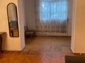 Satılır 2 otaqlı köhnə tikili 59 m², Nizami m., photo 2 from 5