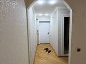 Satılır 2 otaqlı köhnə tikili 65 m², İnşaatçılar m., photo 2 from 8