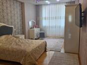 Сдаётся 3-комн. новостройка 135 м², м. Низами, photo 7 from 8