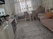 Продаётся 2-комн. вторичка 65 м², м. Иншаатчылар, photo 1 from 8