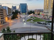 Продаётся 2-комн. вторичка 67 м², м. Низами, photo 1 from 8