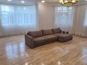 İcarəyə verilir 2 otaqlı yeni tikili 111 m², 28 May m., photo 1 from 8
