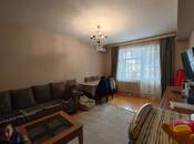 Satılır 3 otaqlı köhnə tikili 107 m², Qaraçuxur q., photo 1 from 8