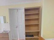 İcarəyə verilir 1 otaqlı həyət evi/bağ evi 20 m², İnşaatçılar m., photo 2 from 4