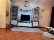 Satılır 3 otaqlı köhnə tikili 90 m², 20 Yanvar m., photo 1 from 8