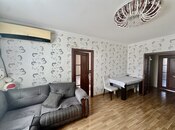 Satılır 4 otaqlı köhnə tikili 100 m², Xalqlar Dostluğu m., photo 3 from 8