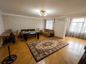 Satılır 3 otaqlı köhnə tikili 80 m², Elmlər Akademiyası m., photo 1 from 8