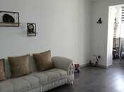 Продаётся 3-комн. вторичка 70 м², м. Низами, photo 1 from 8