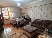 Satılır 3 otaqlı köhnə tikili 80 m², Əhmədli m., photo 1 from 8