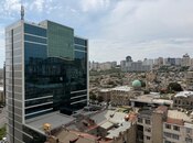Сдаётся 3-комн. новостройка 146 м², м. Низами, photo 2 from 8