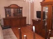 Сдается 2-комн. новостройка 70 м², photo 1 from 8