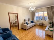 Satılır 5 otaqlı köhnə tikili 115 m², Köhnə Günəşli q., photo 1 from 8