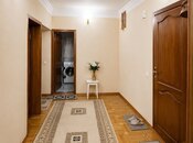Satılır 3 otaqlı köhnə tikili 135 m², Qara Qarayev m., photo 4 from 8