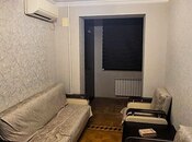 Продаётся 3-комн. вторичка 65 м², м. 28 мая, photo 1 from 8