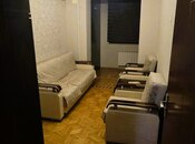 Продаётся 3-комн. вторичка 65 м², м. 28 мая, photo 2 from 8