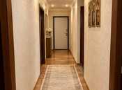 Продаётся 3-комн. вторичка 70 м², м. Кара Караев, photo 4 from 8