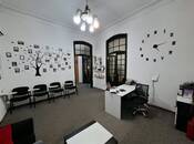 Satılır 5 otaqlı köhnə tikili 190 m², 28 May m., photo 4 from 8