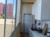 Satılır 3 otaqlı köhnə tikili 80 m², İnşaatçılar m., photo 8 from 8