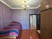 Продаётся 3-комн. вторичка 70 м², м. Ази Асланов, photo 4 from 8