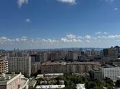 Продаётся 2-комн. новостройка 112 м², м. Элмляр Академиясы, photo 1 from 8