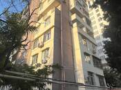 Продаётся 2-комн. вторичка 46 м², м. Ази Асланов, photo 2 from 8