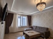Сдаётся 3-комн. новостройка 130 м², м. 8 ноября, photo 2 from 8