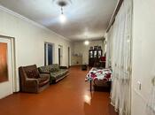 İcarəyə verilir 2 otaqlı həyət evi/bağ evi 70 m², İnşaatçılar m., photo 2 from 8