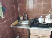Satılır 2 otaqlı köhnə tikili 45 m², Yasamal r., photo 2 from 7