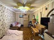 Satılır 1 otaqlı köhnə tikili 36 m², Xalqlar Dostluğu m., photo 2 from 8