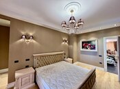 Satılır 4 otaqlı yeni tikili 213 m², Sahil m., photo 1 from 8