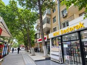 Satılır 3 otaqlı köhnə tikili 81 m², Elmlər Akademiyası m., photo 1 from 8