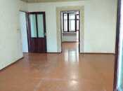 Продается 2-комн. вторичка 75 м², м. Иншаатчылар, photo 2 from 8