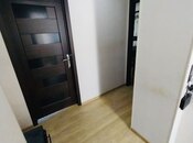 Satılır 3 otaqlı köhnə tikili 75 m², İnşaatçılar m., photo 6 from 8