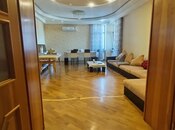 Продаётся 5-комн. новостройка 187 м², м. Элмляр Академиясы, photo 3 from 8