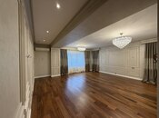 Satılır 4 otaqlı yeni tikili 211 m², Şah İsmayıl Xətai m., photo 1 from 8