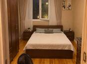 Satılır 2 otaqlı köhnə tikili 70 m², Bakıxanov q., photo 3 from 8