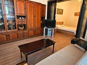 İcarəyə verilir 4 otaqlı köhnə tikili 150 m², Sahil m., photo 3 from 8