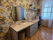 Сдаётся 3-комн. вторичка 90 м², м. Иншаатчылар, photo 1 from 8