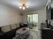 Satılır 2 otaqlı köhnə tikili 38 m², Xalqlar Dostluğu m., photo 1 from 8