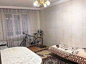 Satılır 2 otaqlı köhnə tikili 55 m², Əhmədli m., photo 1 from 8