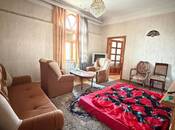 Satılır 2 otaqlı köhnə tikili 65 m², Nizami m., photo 4 from 8