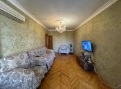 Satılır 3 otaqlı köhnə tikili 80 m², Xalqlar Dostluğu m., photo 2 from 8