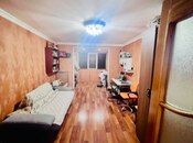 Satılır 3 otaqlı köhnə tikili 75 m², İnşaatçılar m., photo 3 from 8