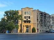 Продаётся 2-комн. вторичка 60 м², м. Элмляр Академиясы, photo 1 from 8